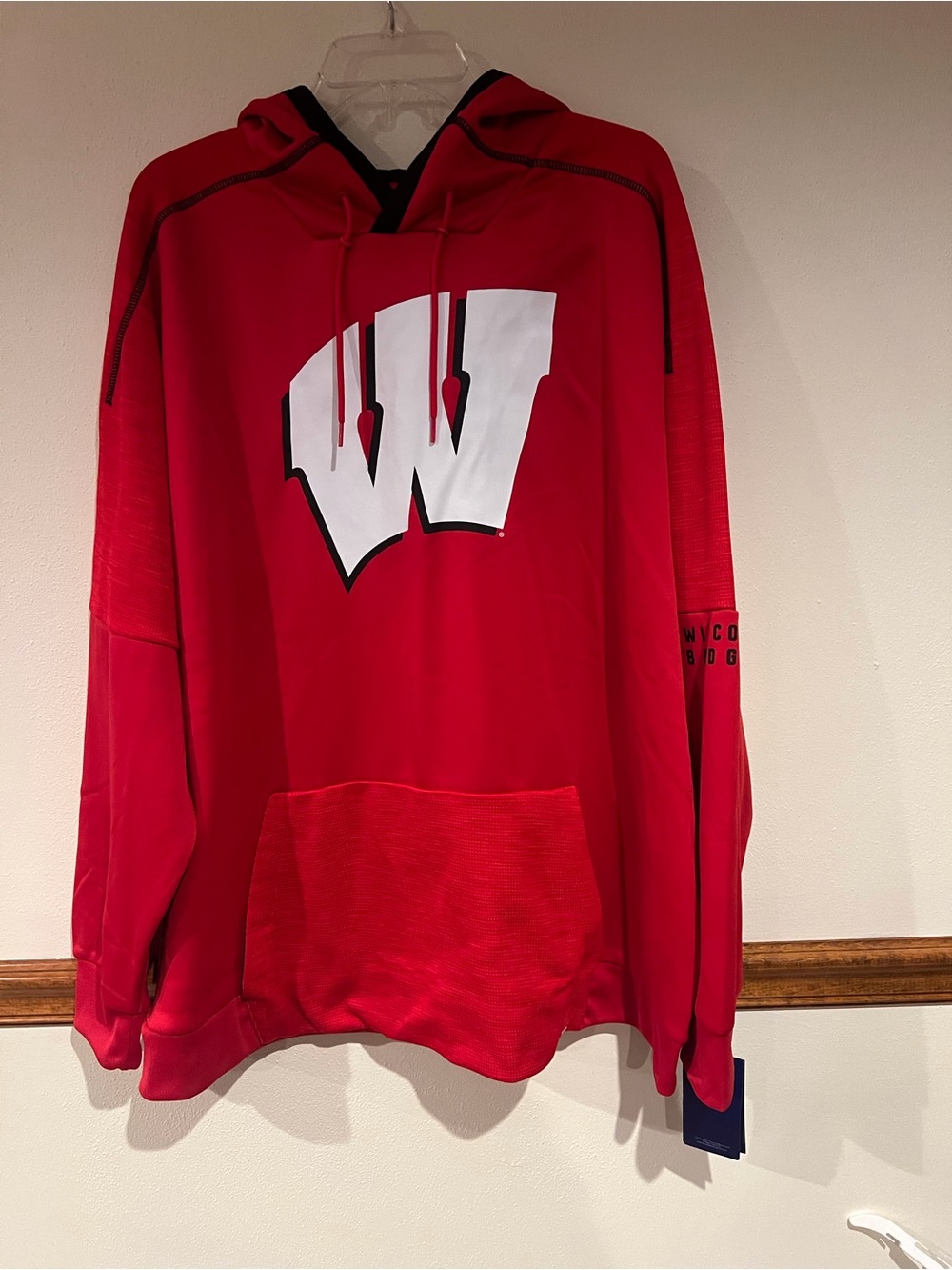 Fanatics Red Crewneck Sweatshirt with White 'W' Logo